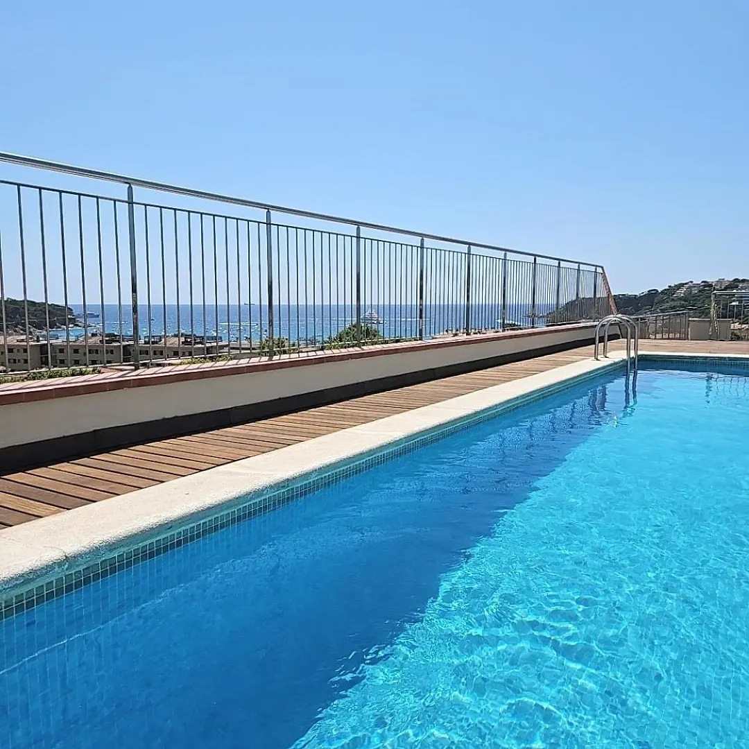 Precioso Apartamento Centrico Con Piscina S'Agaro 0*,