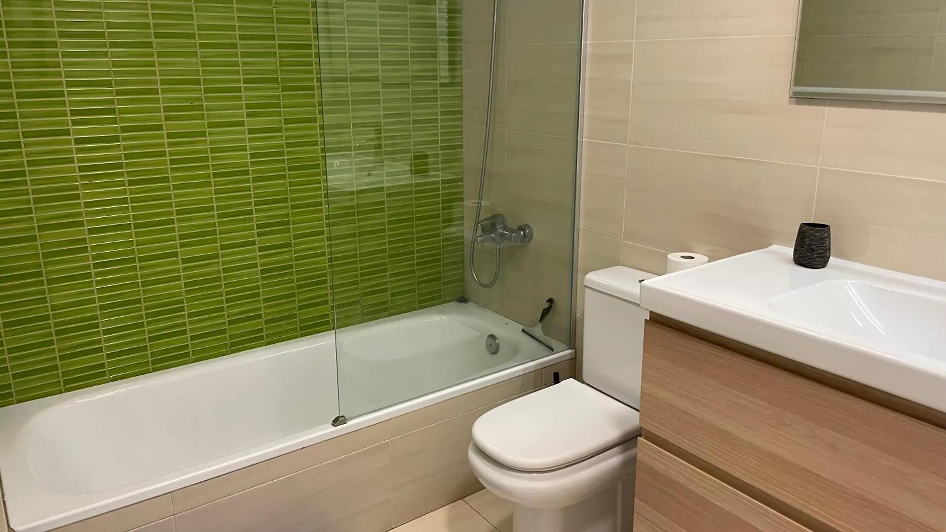 Precioso Apartamento Centrico Con Piscina S'Agaro 0*,  Spain